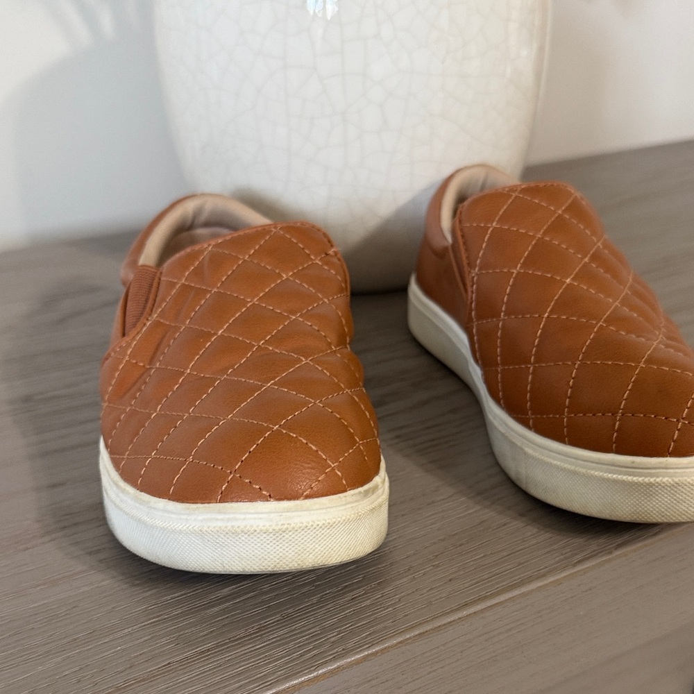 Quilted Tan Slip-On Sneakers